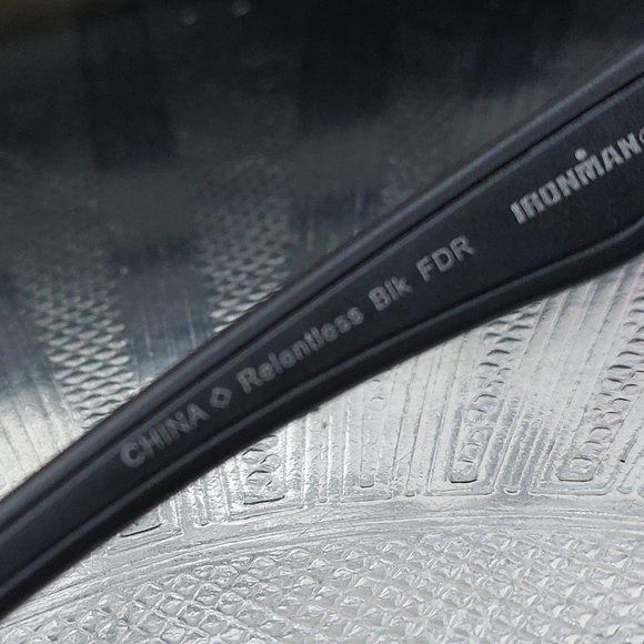 Ironman Foster Grant Men’s Sunglasses Nice Comfortable Handles AH0122 Relentless - Picture 7 of 7